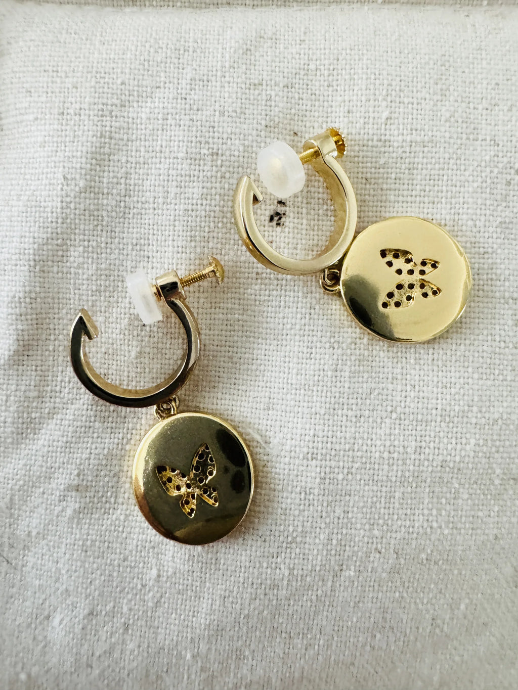 Natural White Mother-of-Pearl Clip-On Earrings