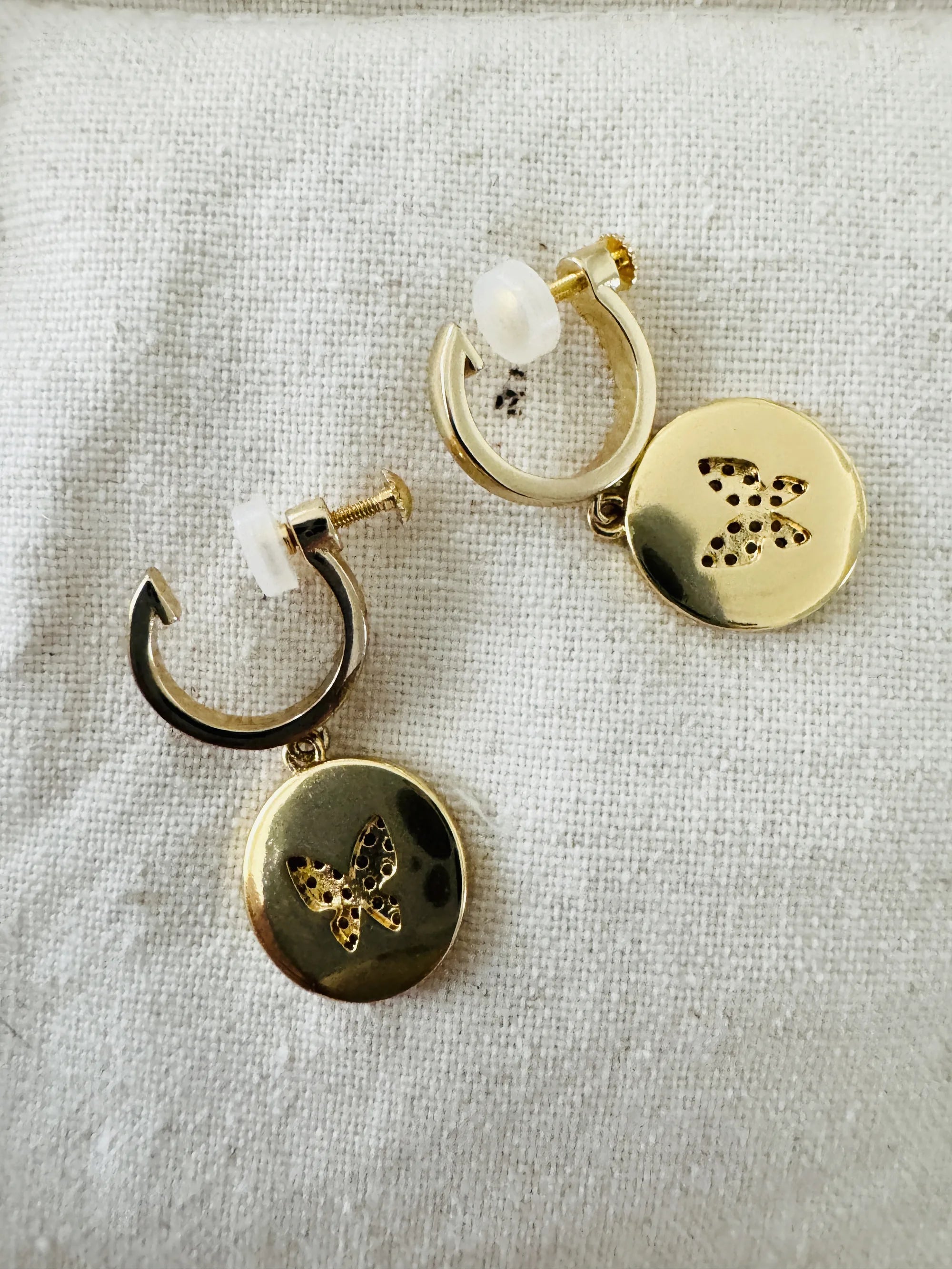 Natural White Mother-of-Pearl Clip-On Earrings