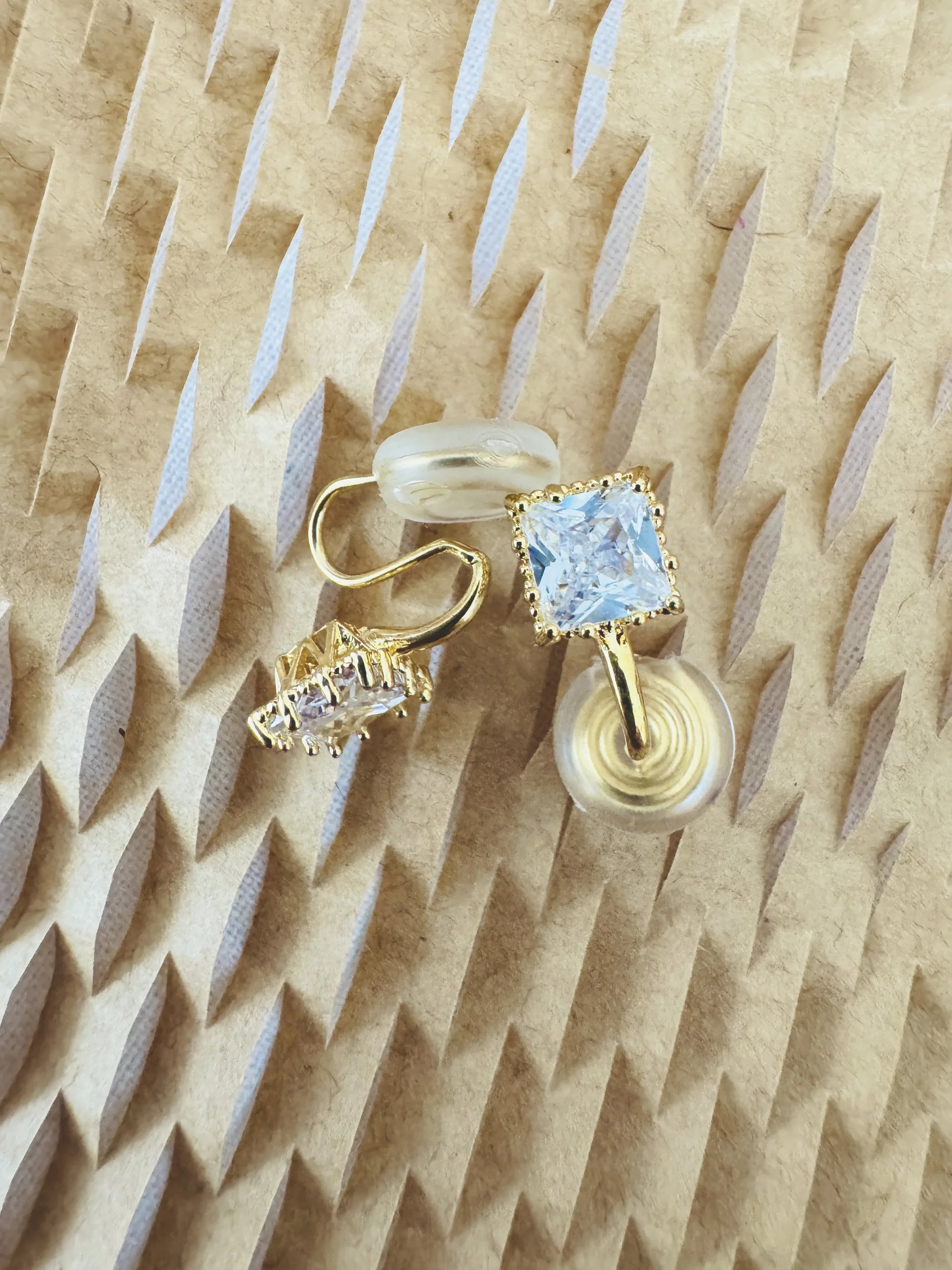 Square Zircon Earrings Pierces Non-Pierced